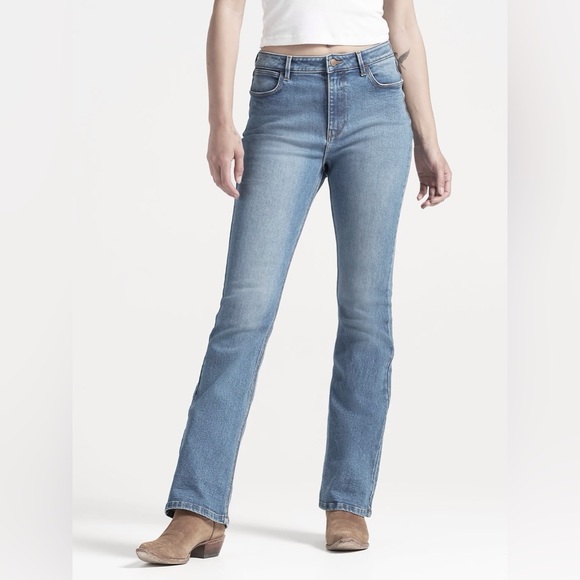 Wrangler Women’s High Rise Bold Boot Cut Denim Jeans Size 12/30 - Picture 1 of 11